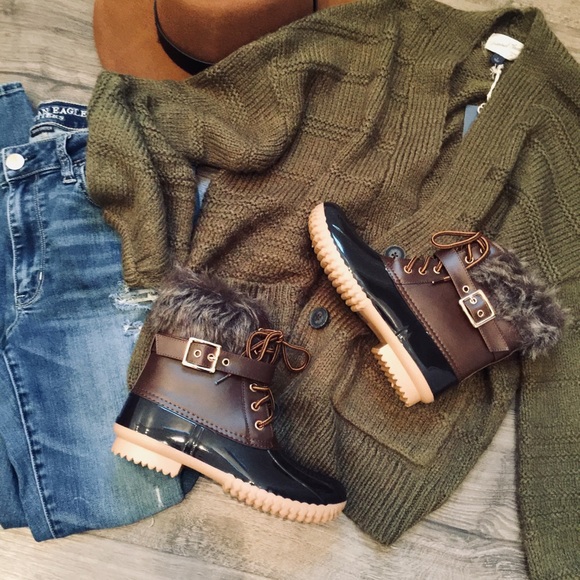 Faux fur duck boots - Picture 7 of 8